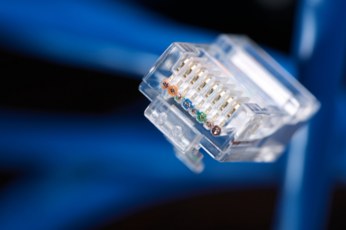 The Definitive Guide To Power Over Ethernet | PoE Standard